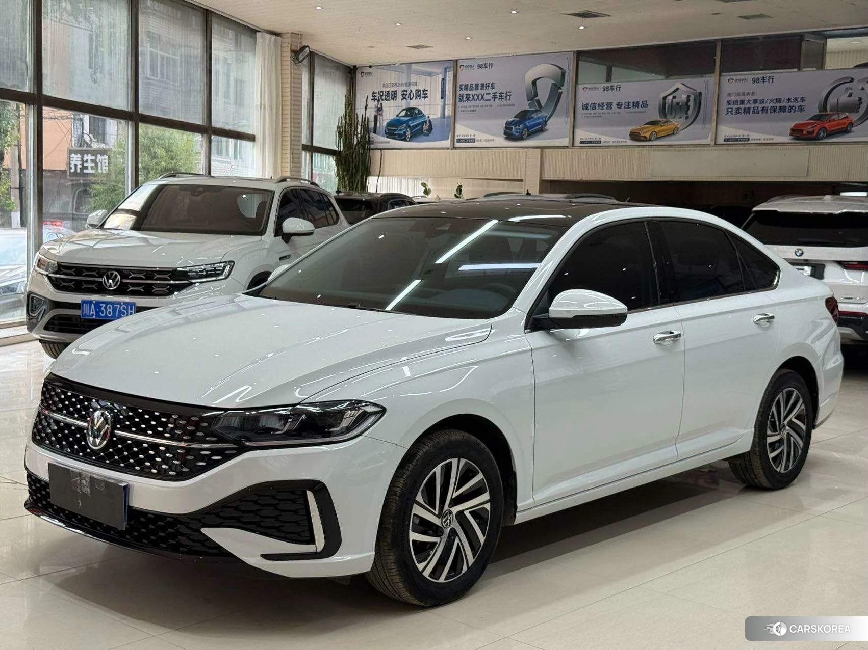 Volkswagen Lavida id 4504701 из Китая 7