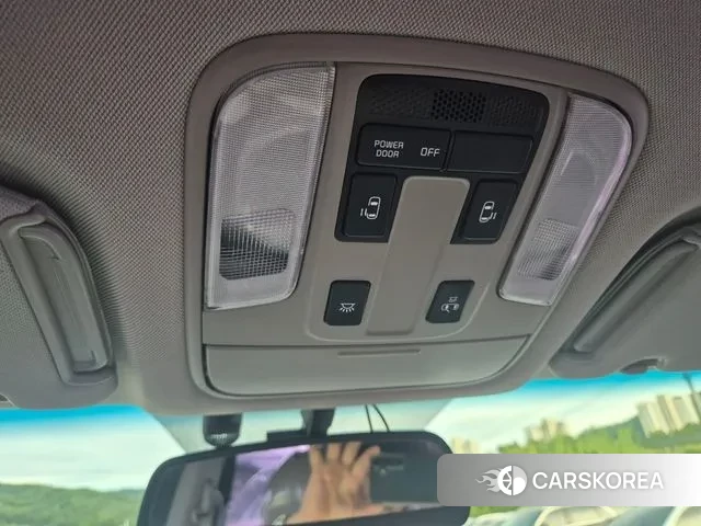 Kia All New Carnival id 3553045 из Кореи 7