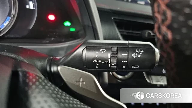 Lexus UX250h id 3592575 из Кореи 7