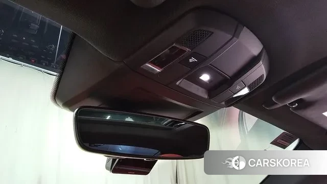 Porsche 911(992) id 3487156 из Кореи 7