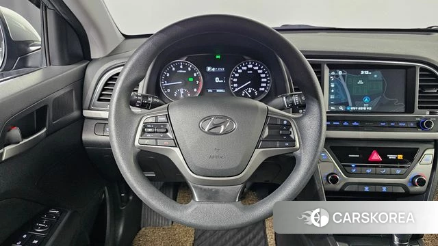 Hyundai Avante AD id 3880253 из Кореи 7