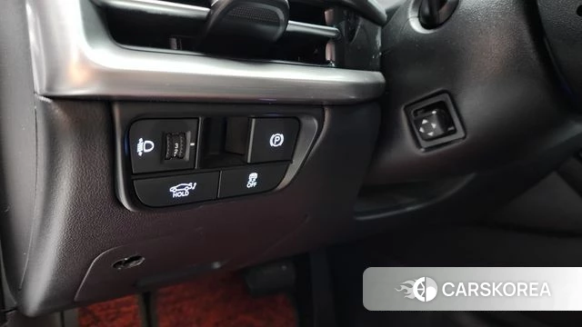 Hyundai Grandeur (GN7) id 4602450 из Кореи 7