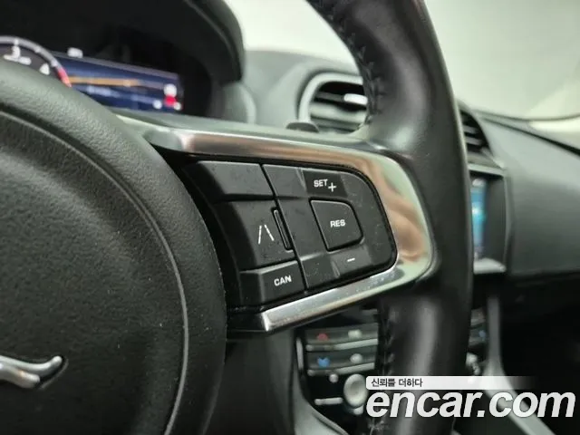 Jaguar F-PACE id 2826951 из Кореи 7