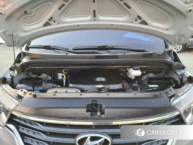 Hyundai The New Grand Starex id 3937040 из Кореи 7