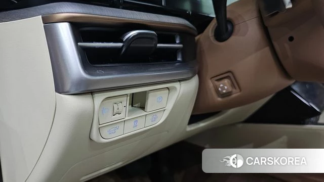 Hyundai Grandeur Hybrid (GN7) id 4248606 из Кореи 7