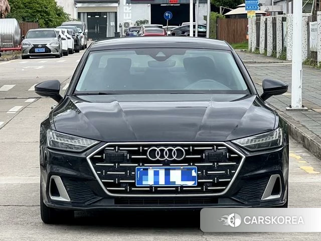 Audi A7L id 4365671 из Китая 7