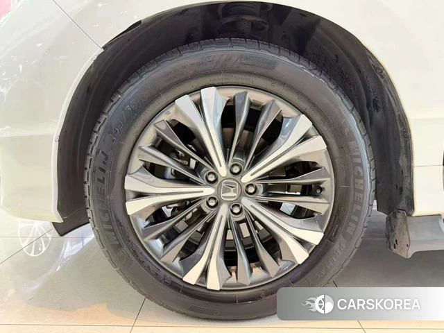 Honda UR-V id 4264561 из Китая 7