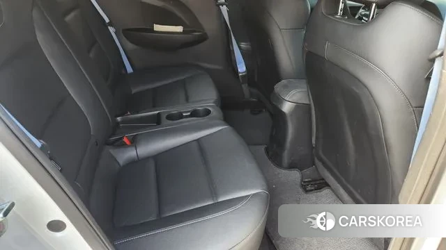 Hyundai Veloster (JS) id 3182369 из Кореи 7