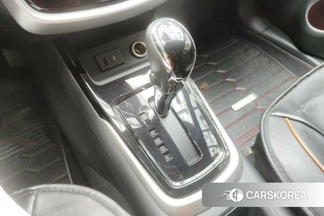Nissan TIIDA id 4276240 из Китая 7