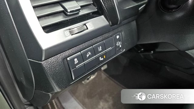 Ssangyong The New Rexton Sports Cannes id 3923535 из Кореи 7