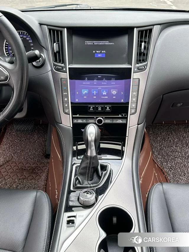Infiniti Q50L id 4222384 из Китая 7