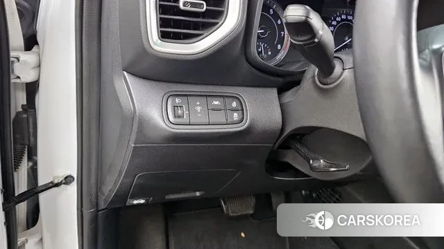 Hyundai Venue id 3281244 из Кореи 7