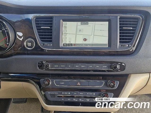 Kia The New Carnival id 2635664 из Кореи 7