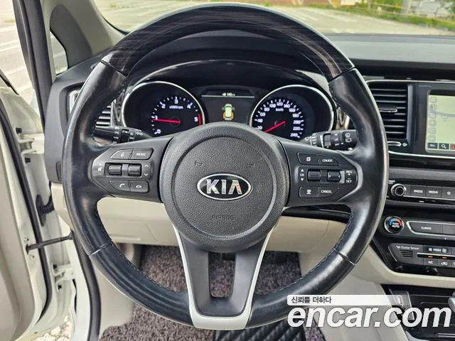 Kia The New Carnival id 2718126 из Кореи 7