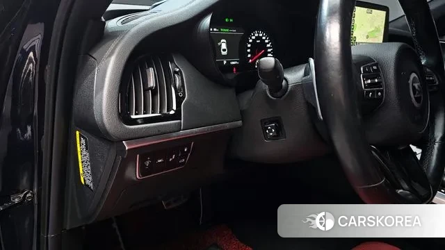 Kia Stinger id 3509706 из Кореи 7