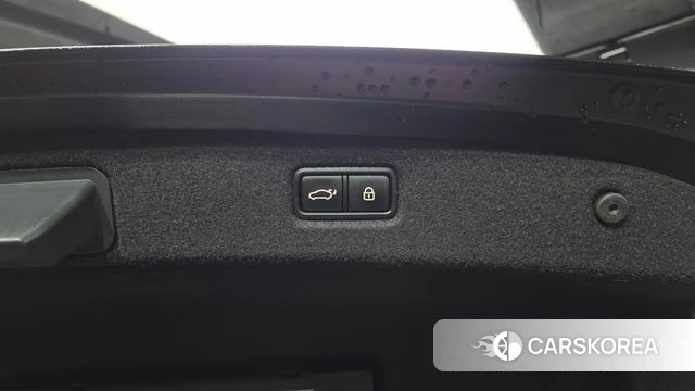Genesis G90 id 4562501 из Кореи 7