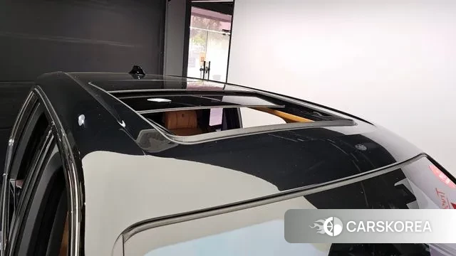 Rolls-Royce Cullinan id 3045164 из Кореи 7