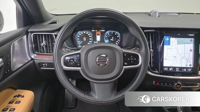 Volvo V60 Cross-Country 2nd Generation id 4603894 из Кореи 7