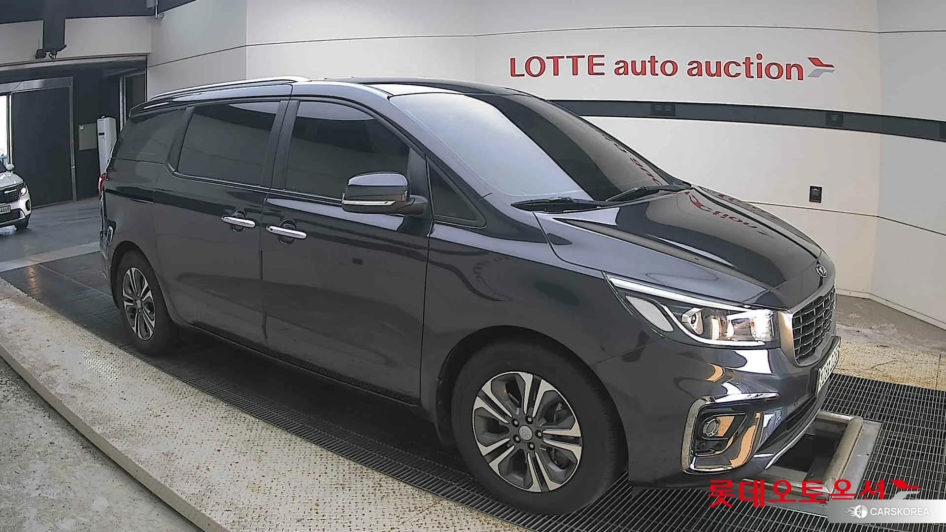 Kia Carnival id 4909248 из Кореи 7