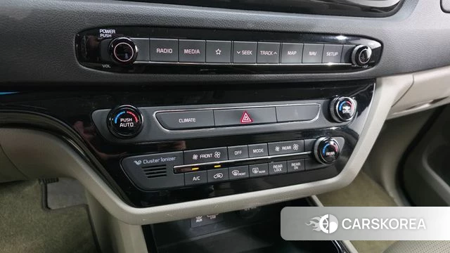 Kia The New Carnival id 4448015 из Кореи 7