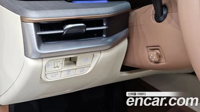 Hyundai Grandeur Hybrid (GN7) id 2847808 из Кореи 7