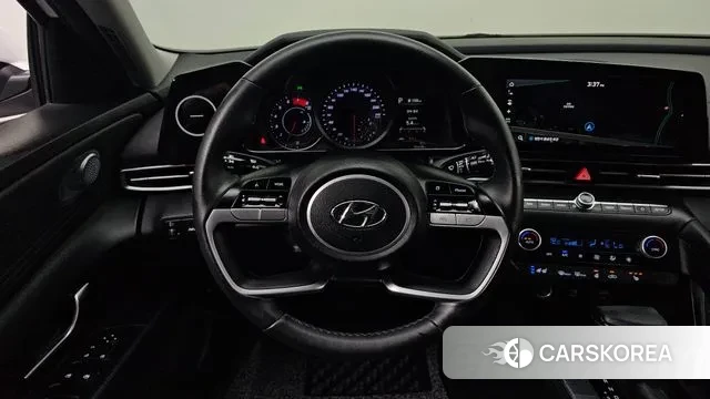 Hyundai Avante (CN7) id 3043983 из Кореи 7