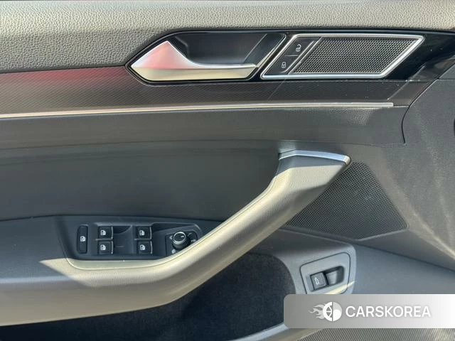 Volkswagen Magotan id 4394045 из Китая 7