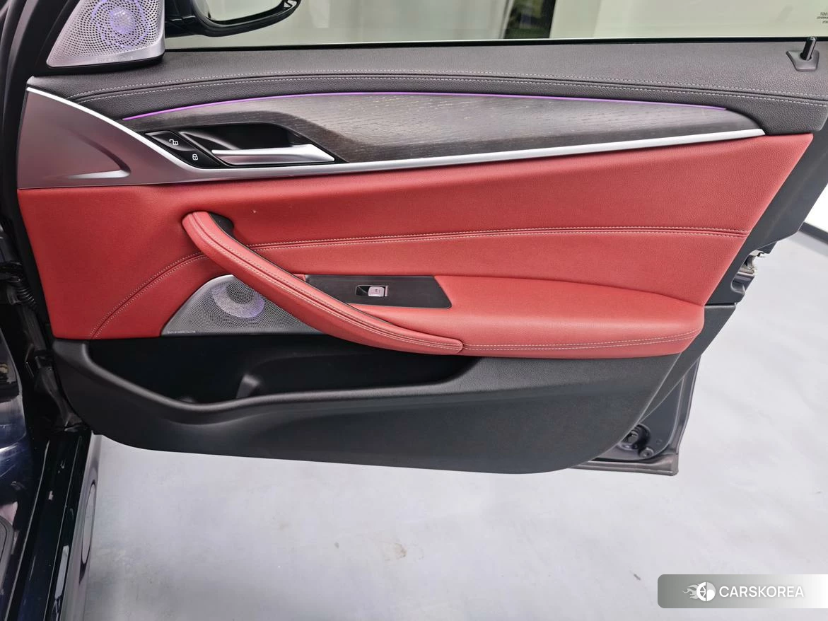 BMW 5 series id 4467787 из Китая 7
