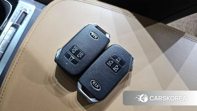 Kia Carnival 4th generation id 4464504 из Кореи 7