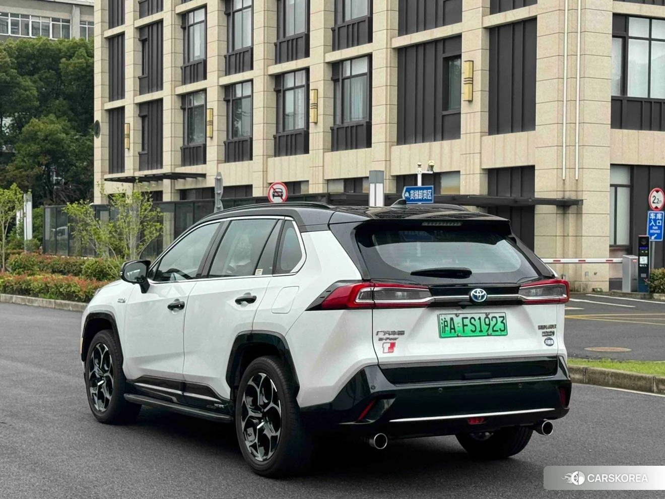 Toyota Weilanda PHEV id 4461964 из Китая 7