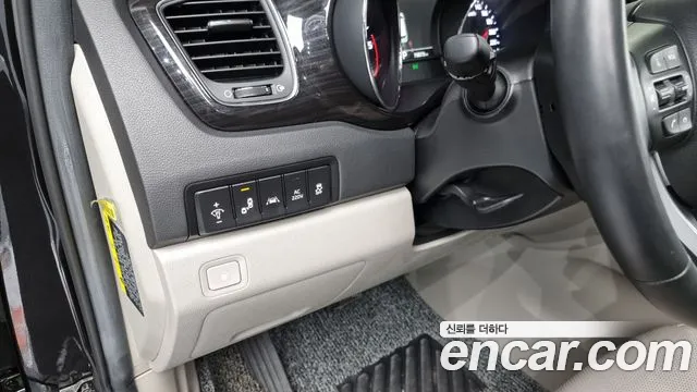 Kia The New Carnival id 2716362 из Кореи 7