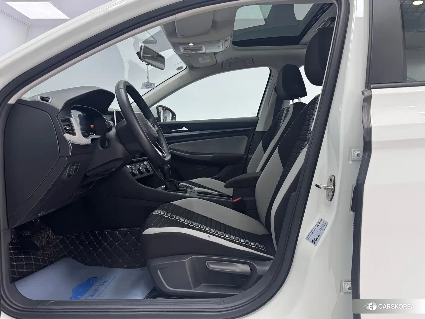 Volkswagen Bora id 4539323 из Китая 7