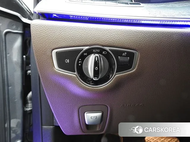 Mercedes-Benz E-Class W213 id 3687396 из Кореи 7