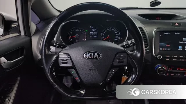 Kia The New K3 id 2986889 из Кореи 7