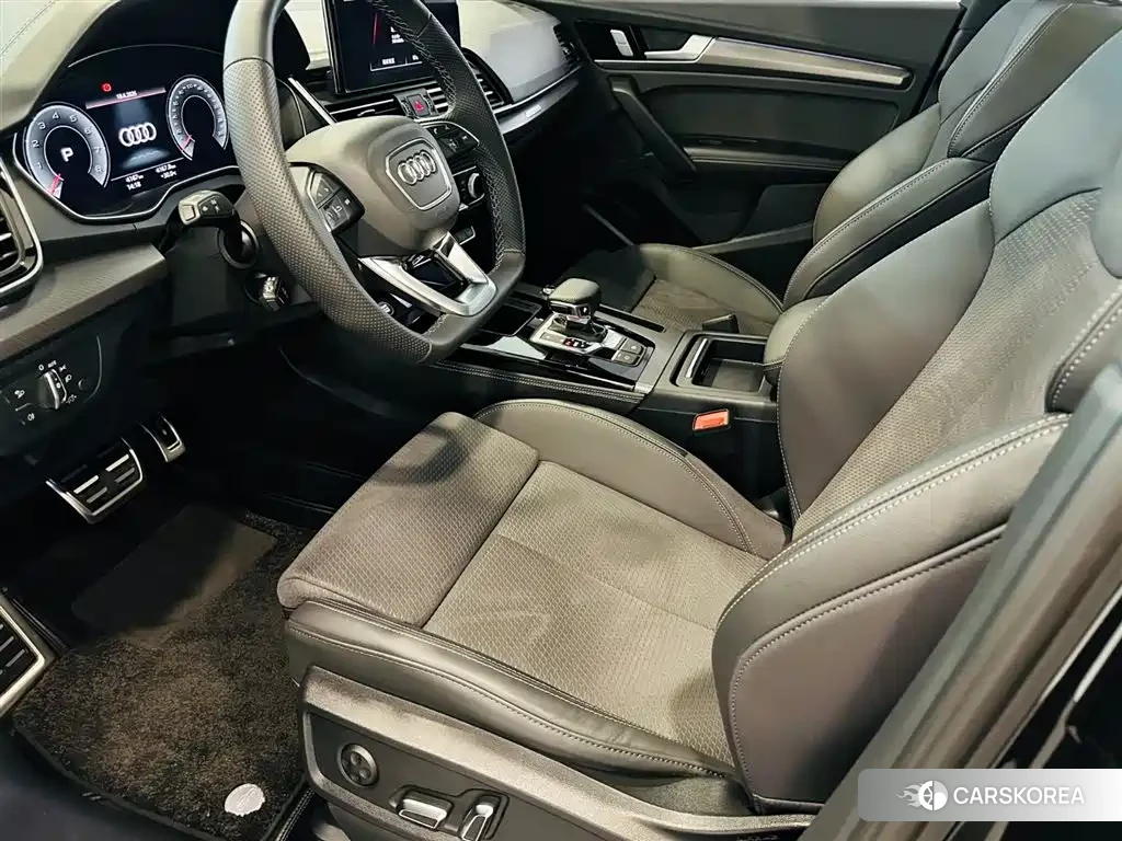 Audi Q5L Sportback id 4514216 из Китая 7