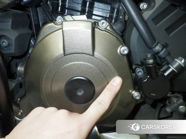 Suzuki V-STROM 1050XT id 3947240 из Японии 7