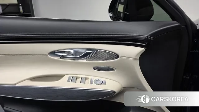 Genesis GV70 id 3437795 из Кореи 7