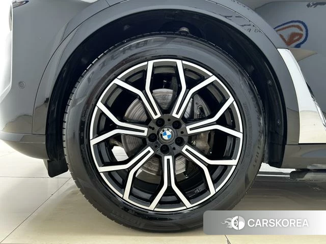 BMW X7 id 4257255 из Китая 7