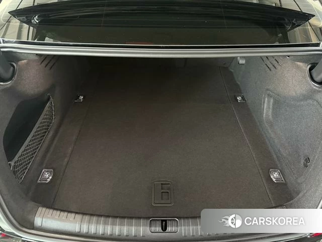 Audi A6L id 4307516 из Китая 7