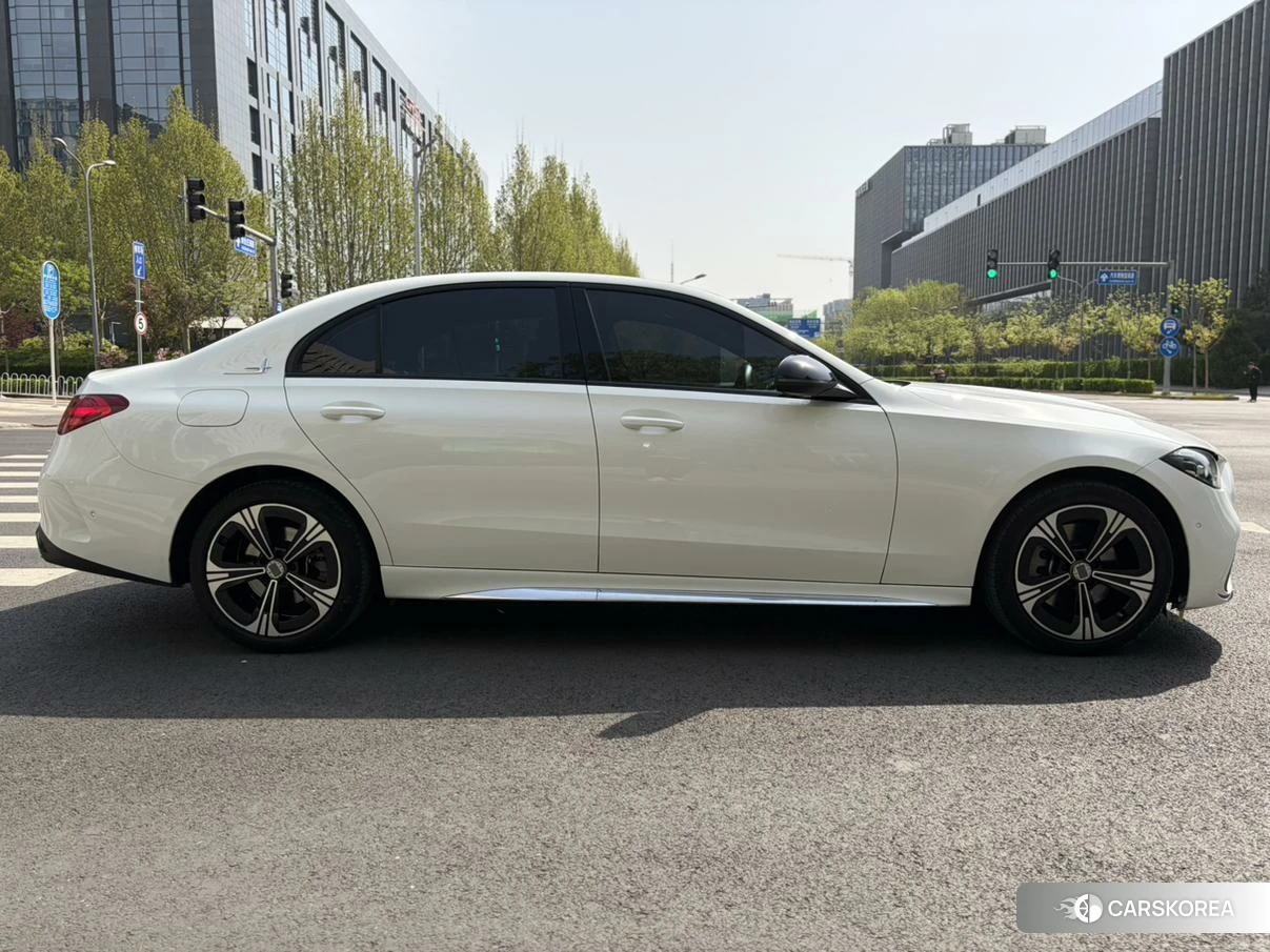 Mercedes-Benz Class C id 4441374 из Китая 7