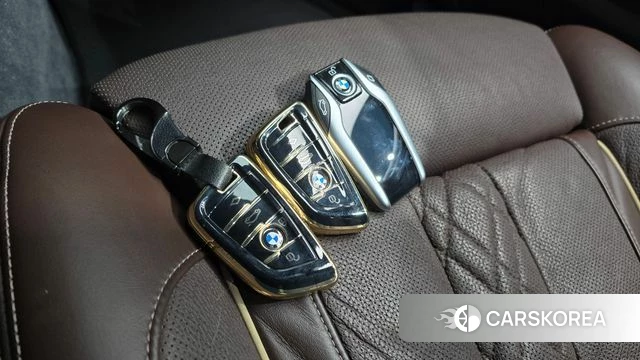 BMW 7 Series (G11) id 3955961 из Кореи 7