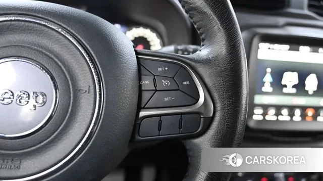 Jeep Renegade id 3439034 из Кореи 7