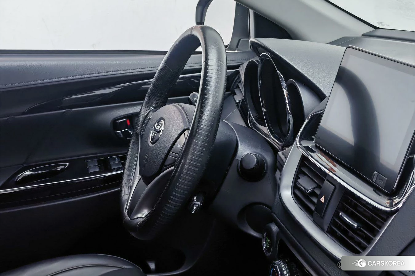 Toyota YARIS L Zhixuan id 4455607 из Китая 7