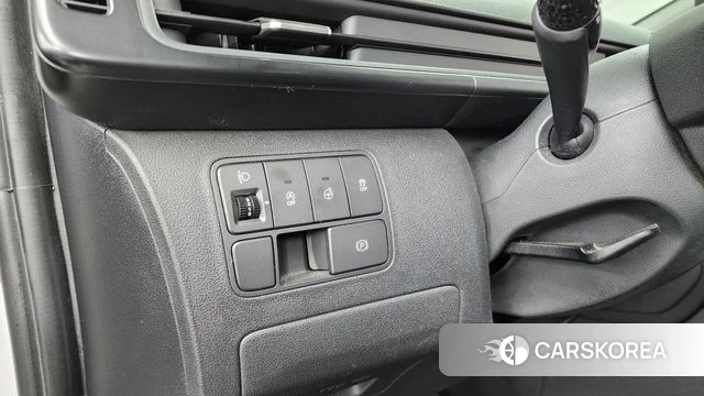 Hyundai Staria id 4528770 из Кореи 7