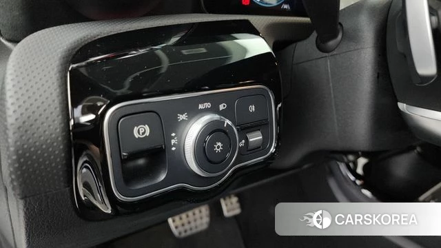 Mercedes-Benz A-Class W177 id 4529274 из Кореи 7