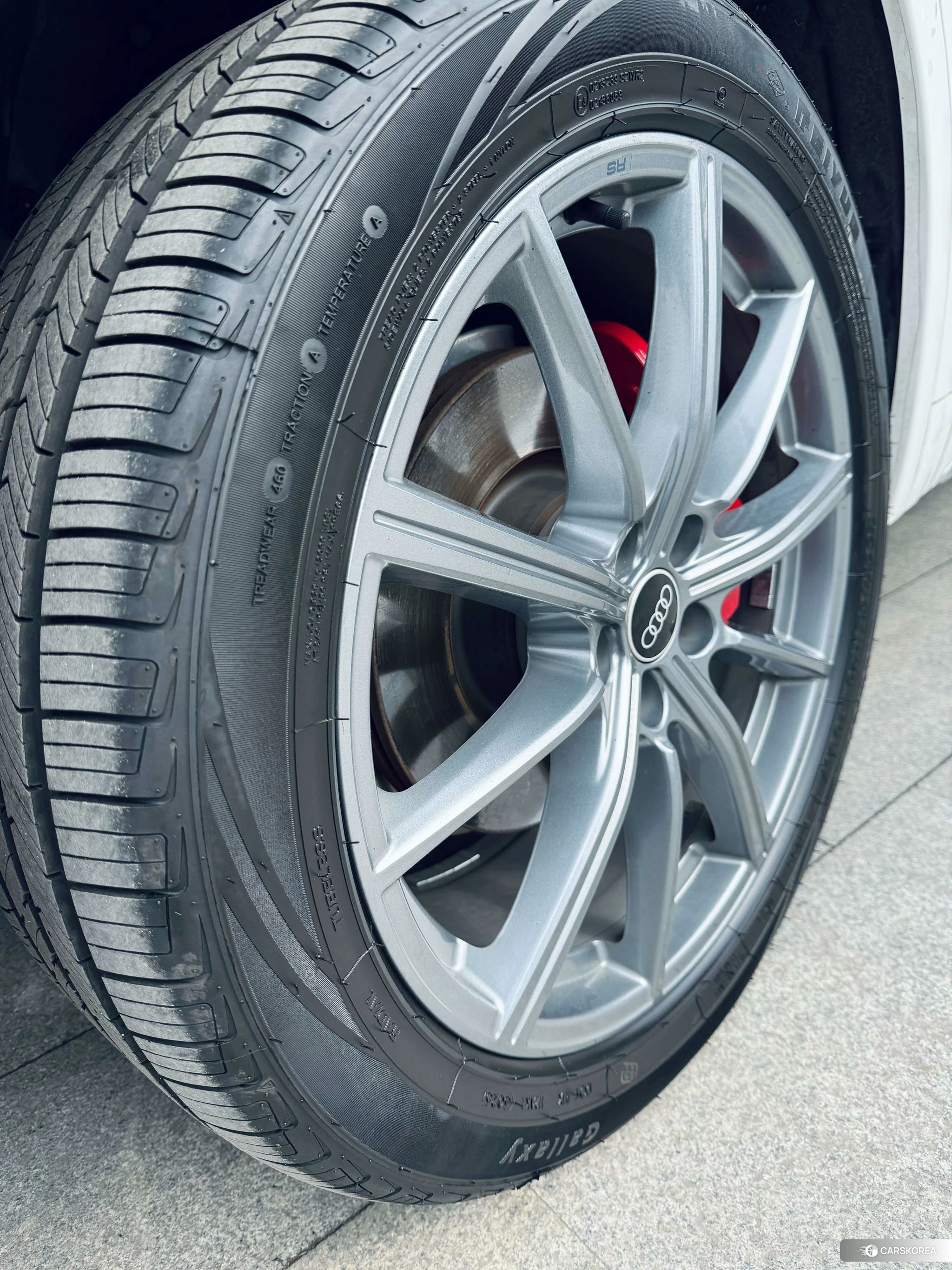 Audi Q5L id 4440835 из Китая 7