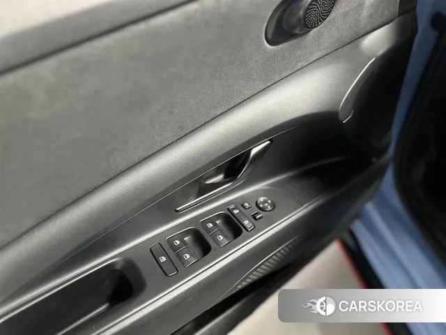 Hyundai Avante (CN7) id 3306265 из Кореи 7