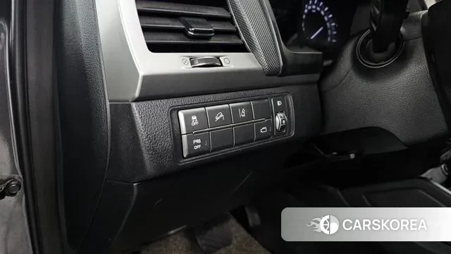 Ssangyong Rexton Sports Cannes id 3772755 из Кореи 7