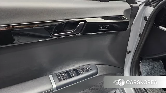 Hyundai Grandeur (GN7) id 3745758 из Кореи 7