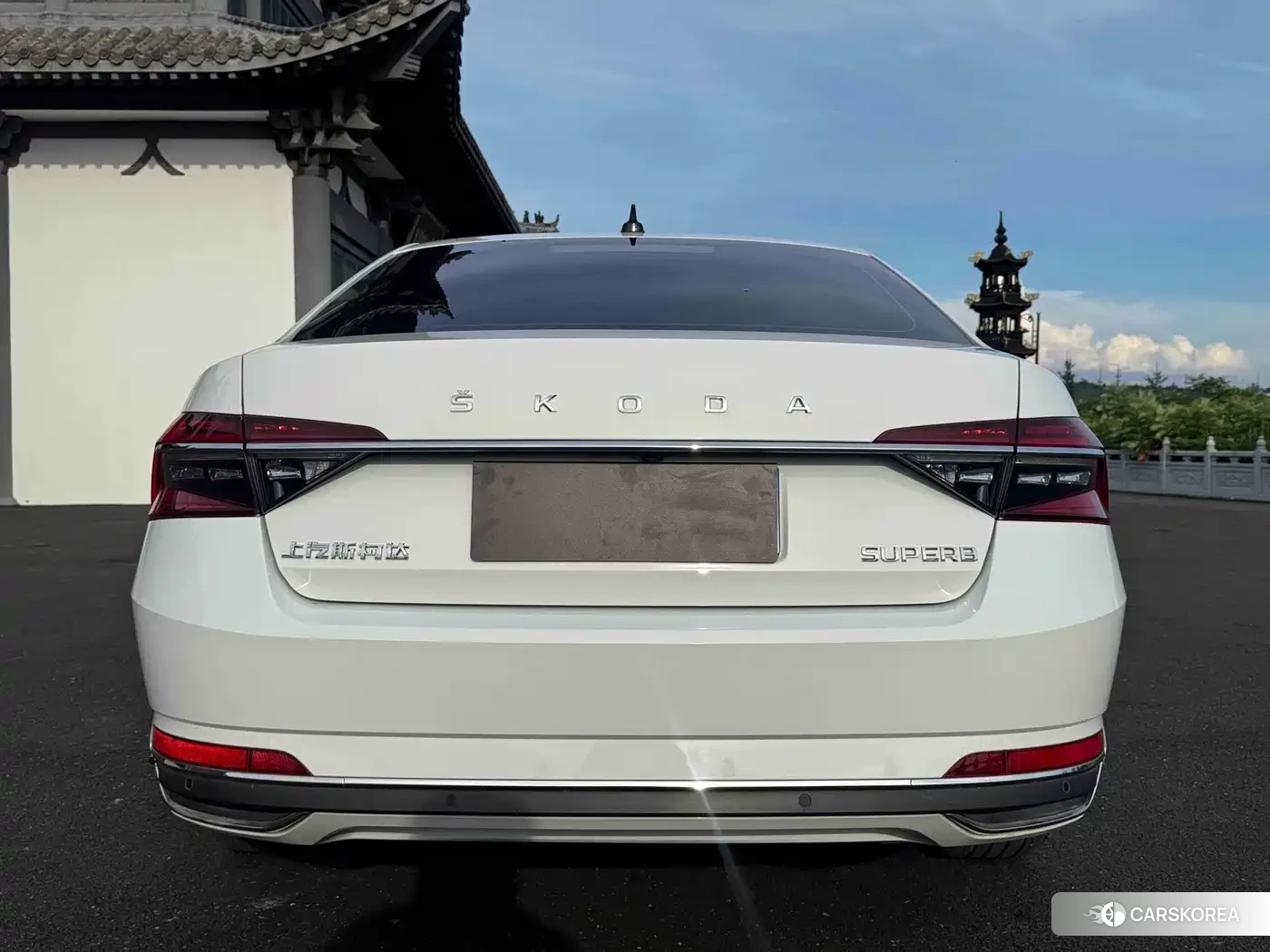 Skoda Superb id 4685876 из Китая 7